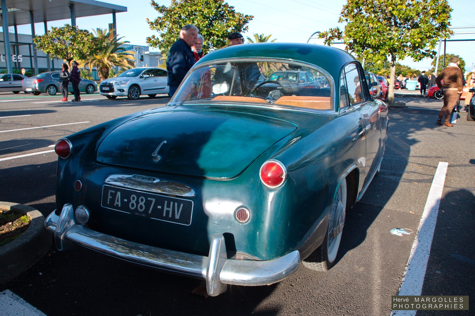 Simca9 Sport Coupe-02.jpg
